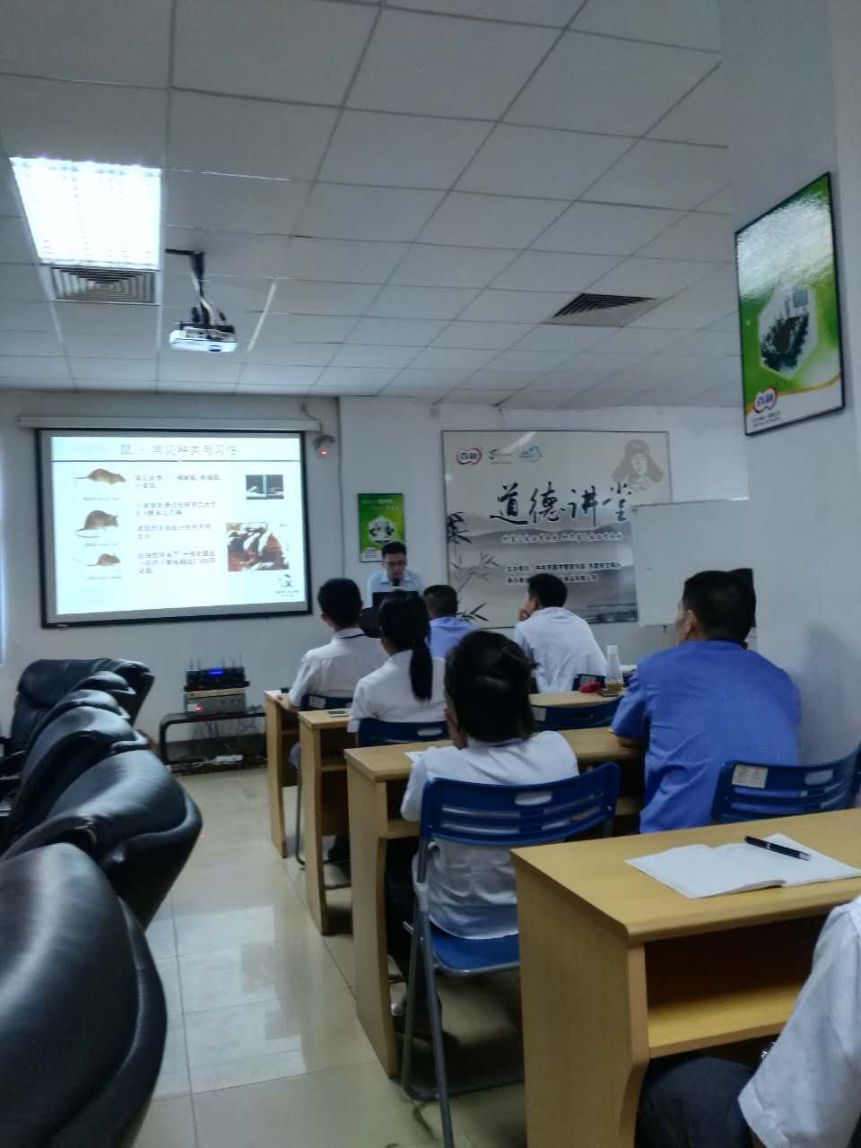 221389846910678649.jpg 221389846910678649.jpg